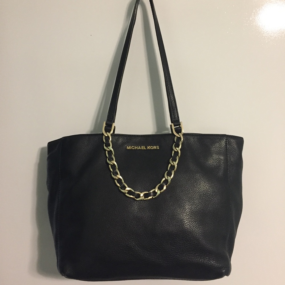 MK Chain Medium Tote
